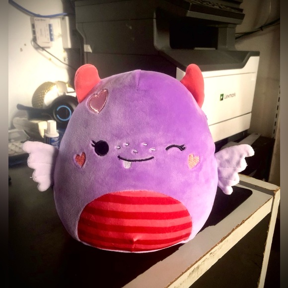 Squishmallows Other - 🇺🇸 💜 Atwater 8’’ 💜❤️